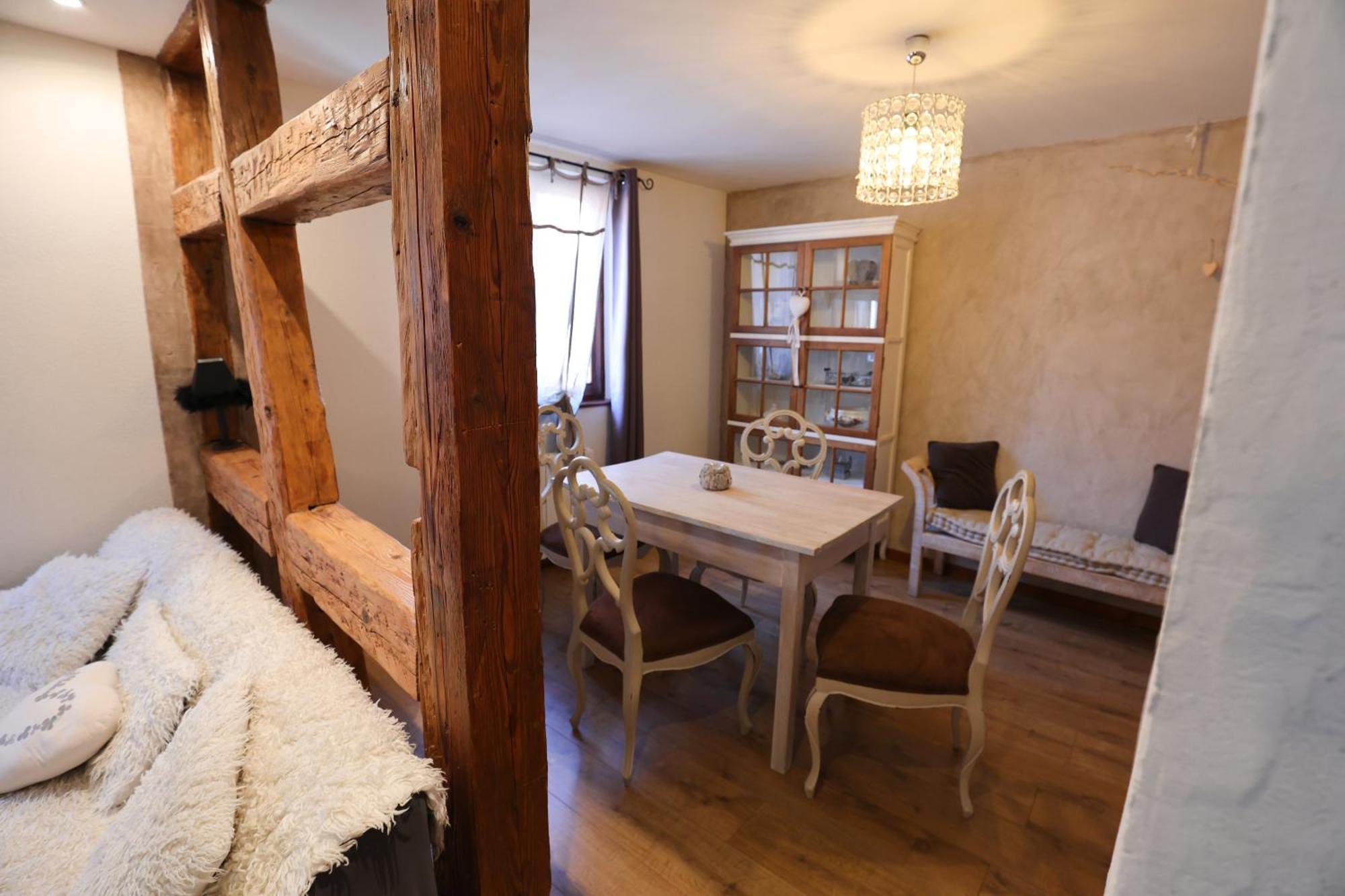 Les Authentics - La Maison D'Amelie Riquewihr Bagian luar foto